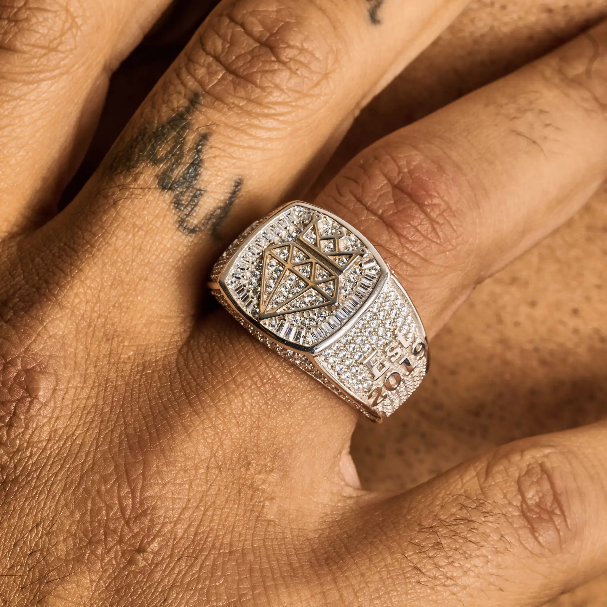Trending Moissanite